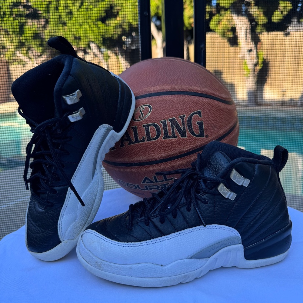Kids TWO3 Michael Jordan Basketball Shoes Size 3 1/2